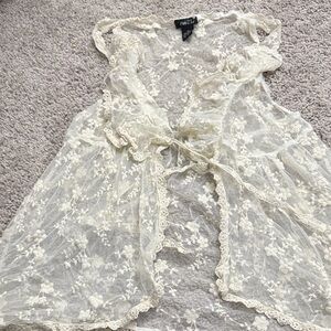 Rue21 Ivory Floral Lace Top